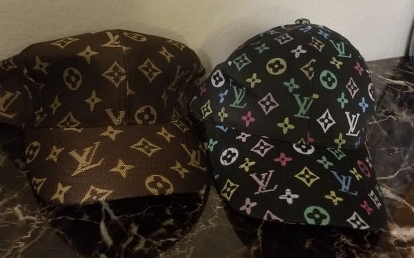 Louis Vuitton biker shorts and sports bra set for Sale in San Jose