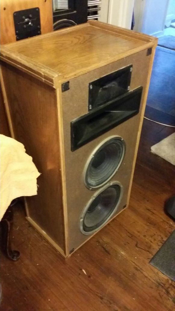 Speakerlab 7 wa speakers (pair ). DON'T TO CHECK OUT MY OTHER