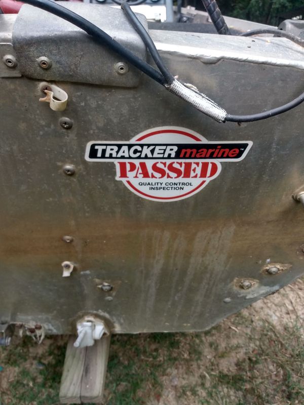 1989 Bass Tracker Pro 17 for Sale in Swansea, SC - OfferUp