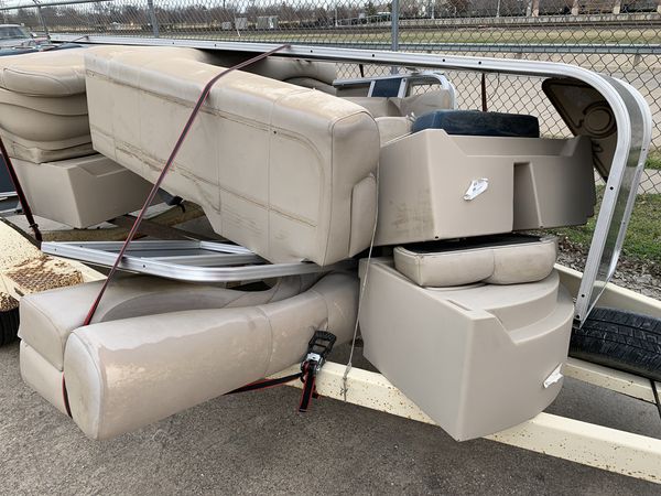 Pontoon Seats for Sale in Lewisville, TX - OfferUp