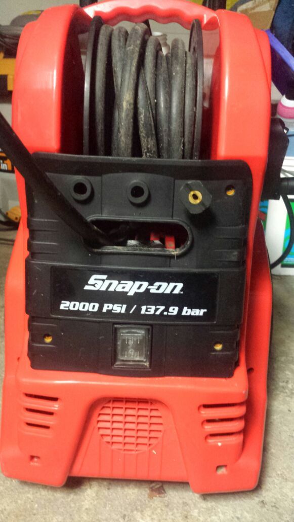 snap-on-2000-psi-137-9-bar-pressure-washer-for-sale-in-burien-wa