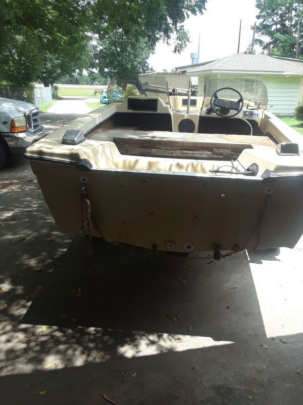 Ozark 16 ft Bass Boat and Trailer for Sale in Tomball, TX OfferUp