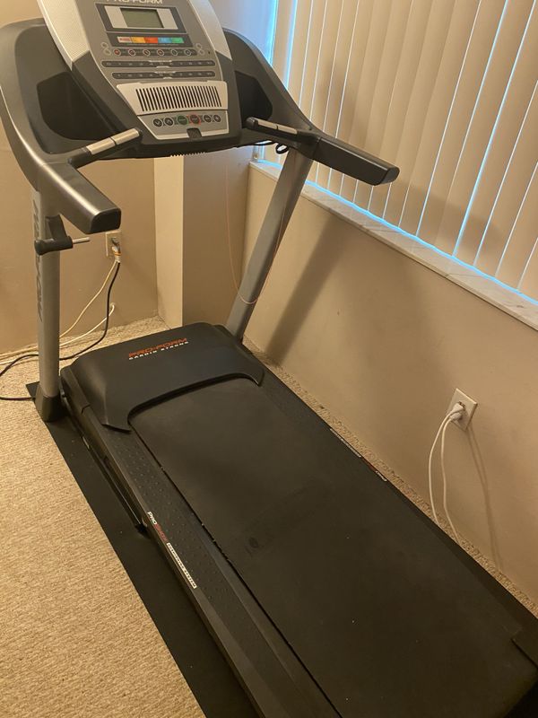 Performance 600 Treadmill Proform Canada