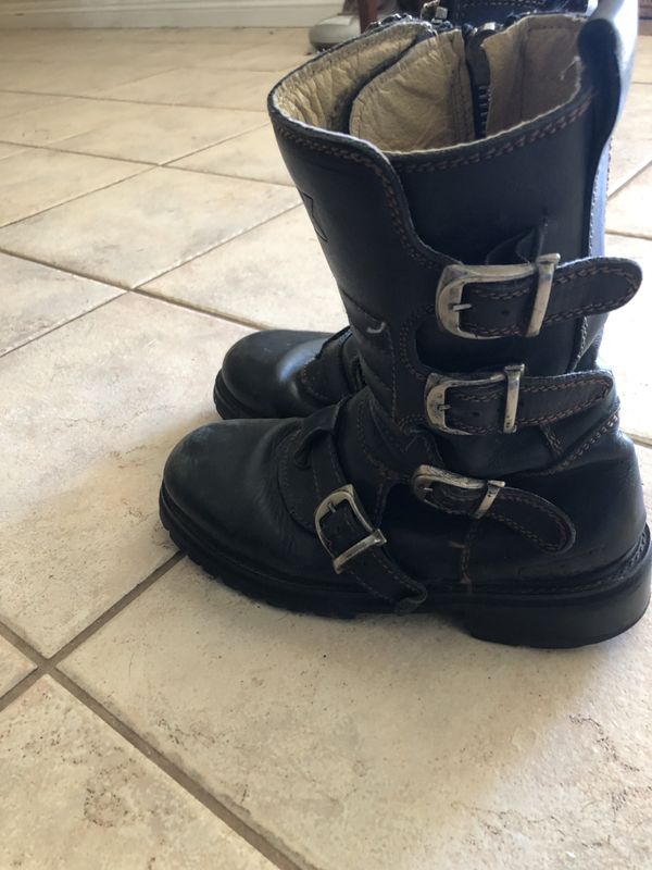 moto boots with buckles