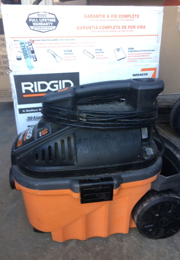 ridgid professional shop vac 4 gallon