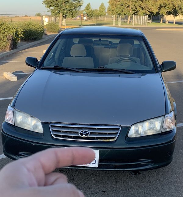 Toyota Camry , pink Slip in hand for Sale in Atwater, CA - OfferUp