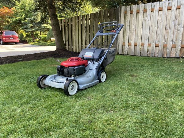 HONDA Harmony 215 SX Lawn Mower with Blade Clutch (Lawnmower) for Sale