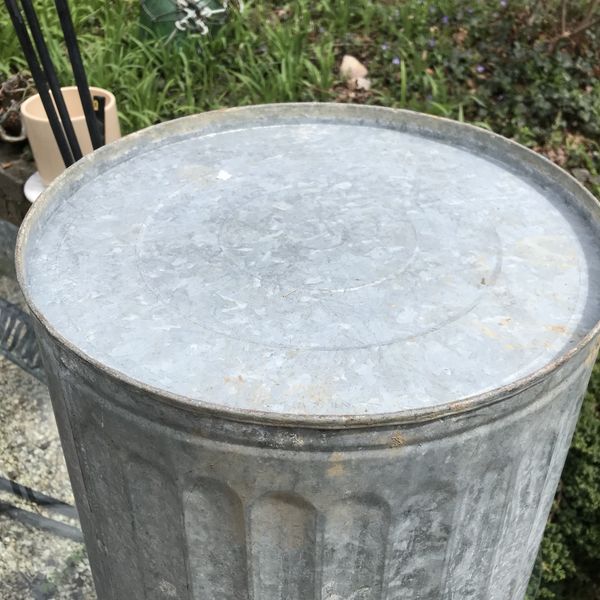 1960s Vintage Galvanized Trash Can 20 Gallon for Sale in Takoma Park