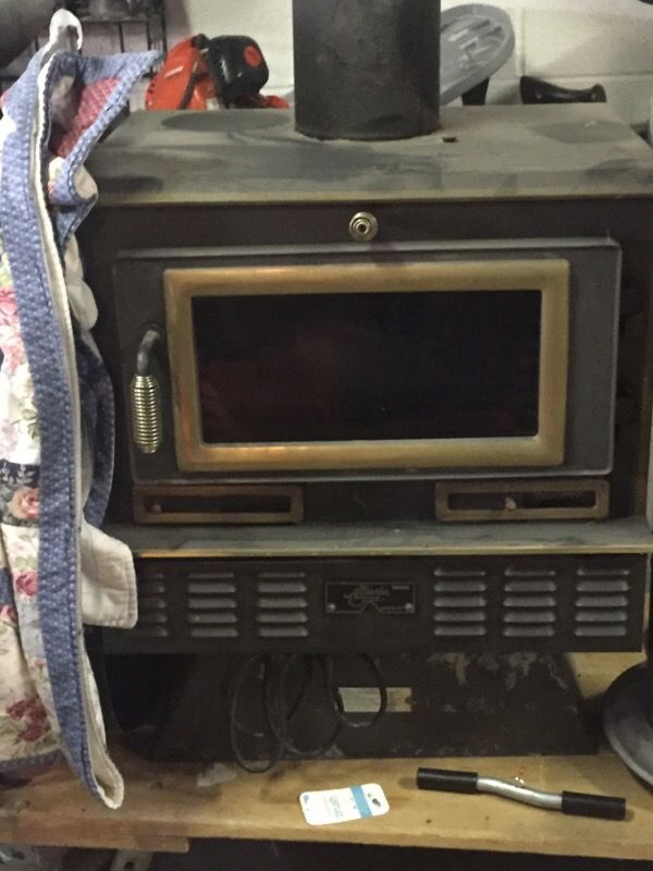 Appalachian stove trailmaster 4n1 wood burner with blower great shape