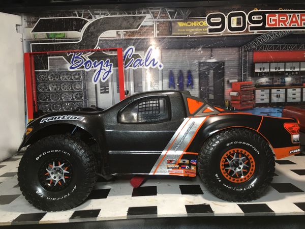 Rc traxxas slash proline Toyota Tundra pre runner body for Sale in ...