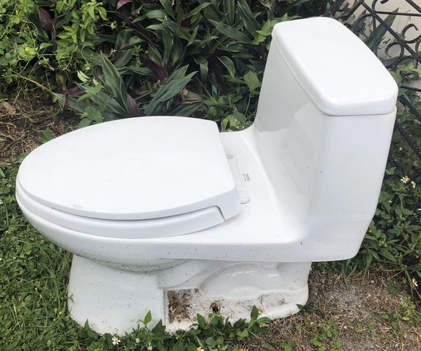 toto toilet dealer near me