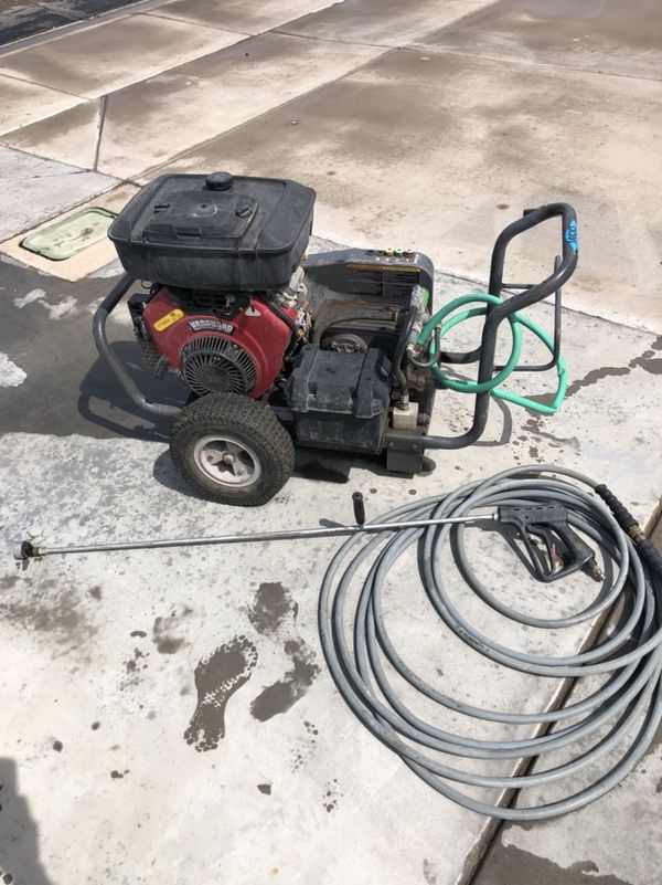 Pool Tile Cleaning Equipment (Maxx Clean) with a 5x8 enclosed trailer for Sale in Chandler, AZ