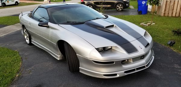 96 Camaro RS T-Top for Sale in Pompano Beach, FL - OfferUp