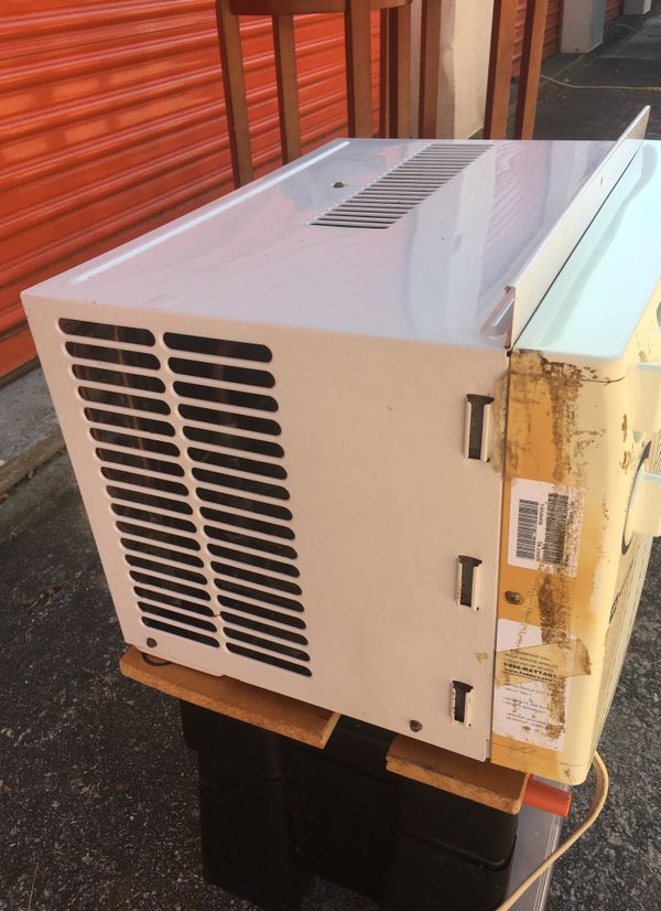 Maytag Window Air Conditioner 5000 btu for Sale in Tucker, GA OfferUp