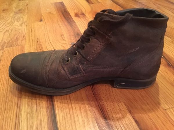 brosus cap toe boot