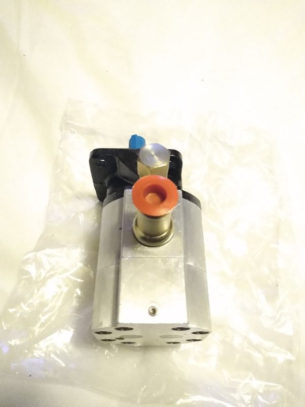 SpeeCo Two Stage Hydraulic Log Splitter Pump for Sale in San Antonio