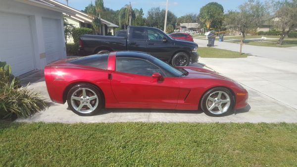 05 C6 Corvette for Sale in VLG WELLINGTN, FL - OfferUp