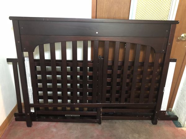 Graco Lauren Classic Crib Espresso For Sale In Seattle Wa Offerup