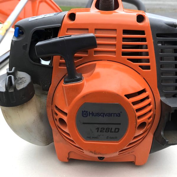 Husqvarna 128 LD gas system for Sale in Federal Way, WA - OfferUp