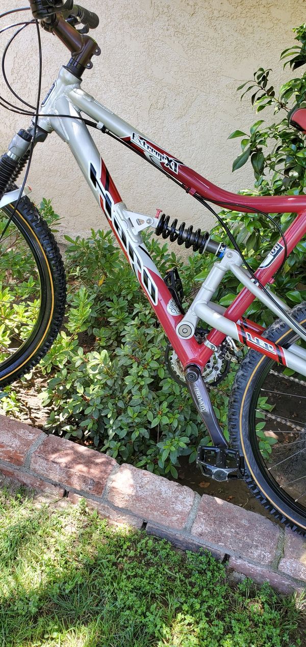 Haro Extreme X1 Full Suspension Mountain bike 26'Adult size 17. 5 ...