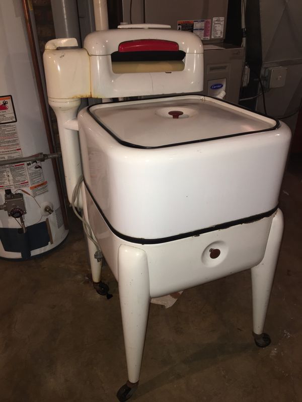 1940s Vintage Maytag Wringer Washer for Sale in Itasca, IL - OfferUp