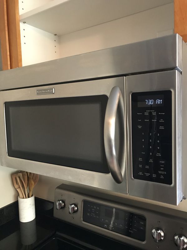 KitchenAid Range & Overhead Microwave for Sale in Lynnwood, WA - OfferUp