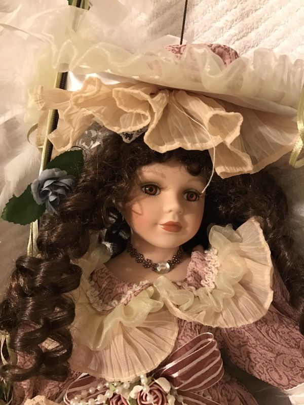 Beautiful Porcelain Dolls for Sale in Pleasanton, CA - OfferUp