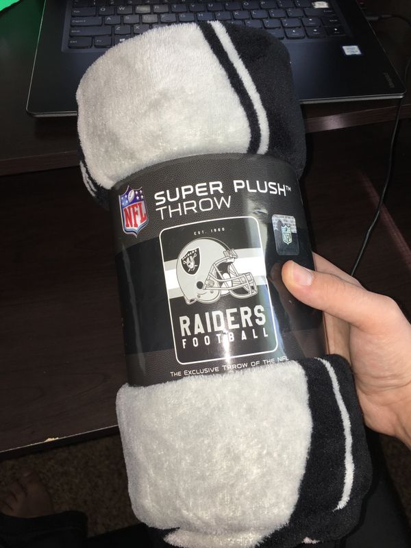 plush raiders blanket