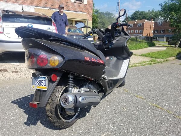 2008 roketa 250cc