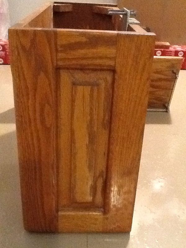 Gaylan Oak Toilet Tank with Lid for Sale in La Grange, IL OfferUp