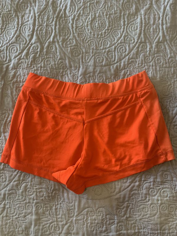 Xs Hooters short booty shorts for Sale in Las Vegas, NV - OfferUp