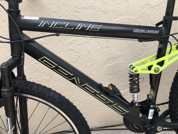 genesis incline mens mountain bike