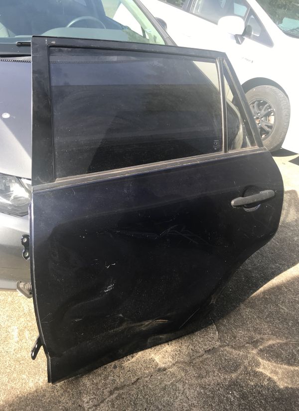 Driver side passenger door Toyota RAV-4 2007 for parts for Sale in Kent ...