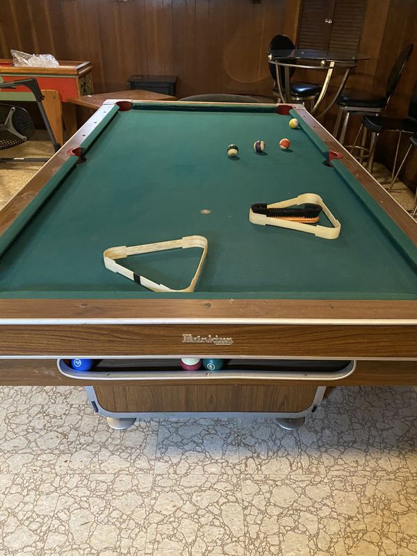 Vintage pool table from brinktun 54/98 for Sale in Chicago, IL OfferUp