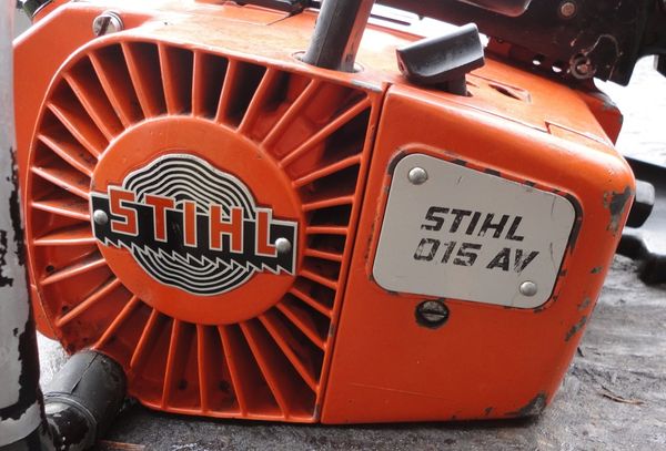 Stihl 015 AV Chainsaw 32cc 14in for Sale in Graham, WA - OfferUp