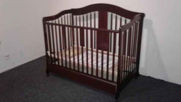 Crib Cuna Convertible 85 Firm Good Condition The