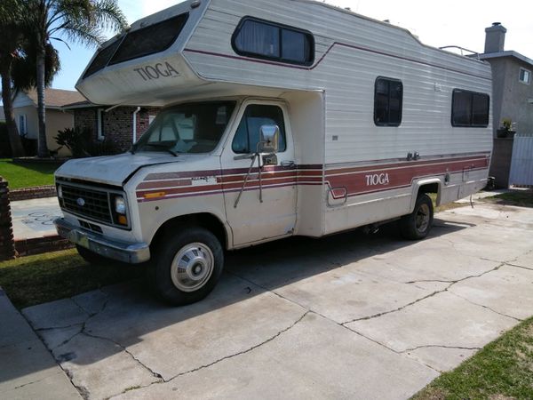 1984 Ford tioga rv motorhome for Sale in Hawthorne, CA - OfferUp