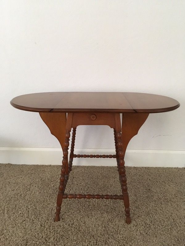 Vintage Beautiful Drop Leaf Solid Wood Coffee Side Table Paine 80sold