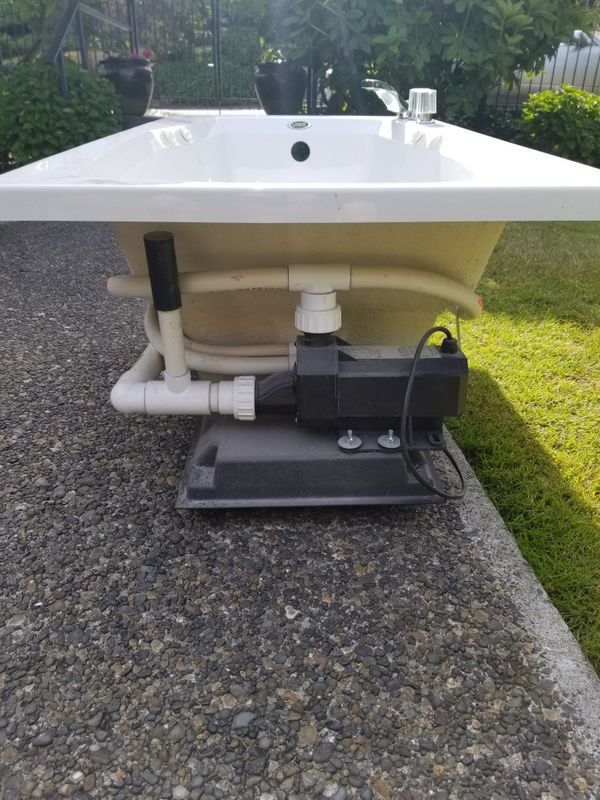 Lasco Luxury whrilpool tub for Sale in Kent, WA OfferUp