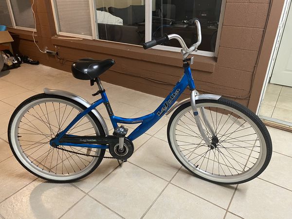 Kent 26’ Women’s, La Jolla Cruiser Bike, Blue. for Sale in Casselberry