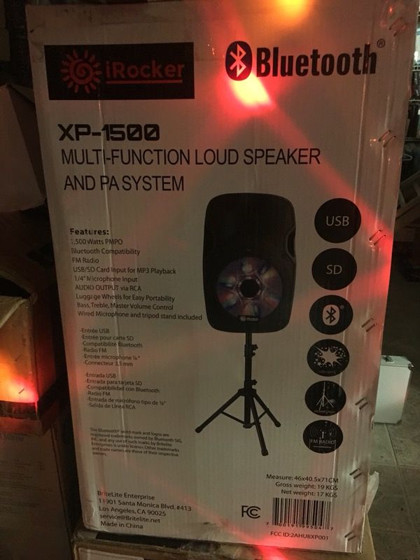 irocker xp1500 mul ti function loud speaker and pasystem Bluetooth and