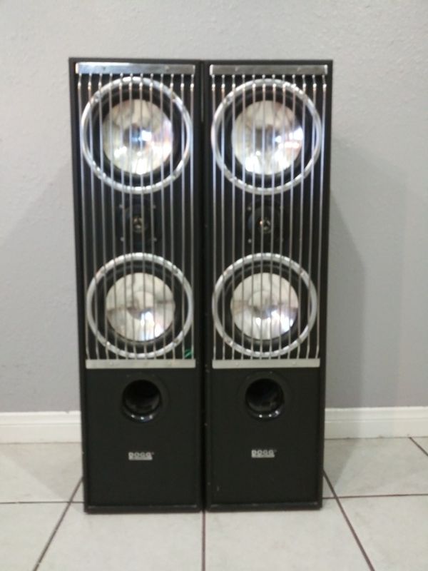 Dogg Digital Audio 2002 Tower Speakers for Sale in Las Vegas, NV - OfferUp