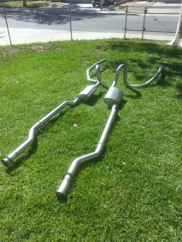 2 1/2 dual exhaust for g- body 1978 -1987 for Sale in Moreno Valley, CA