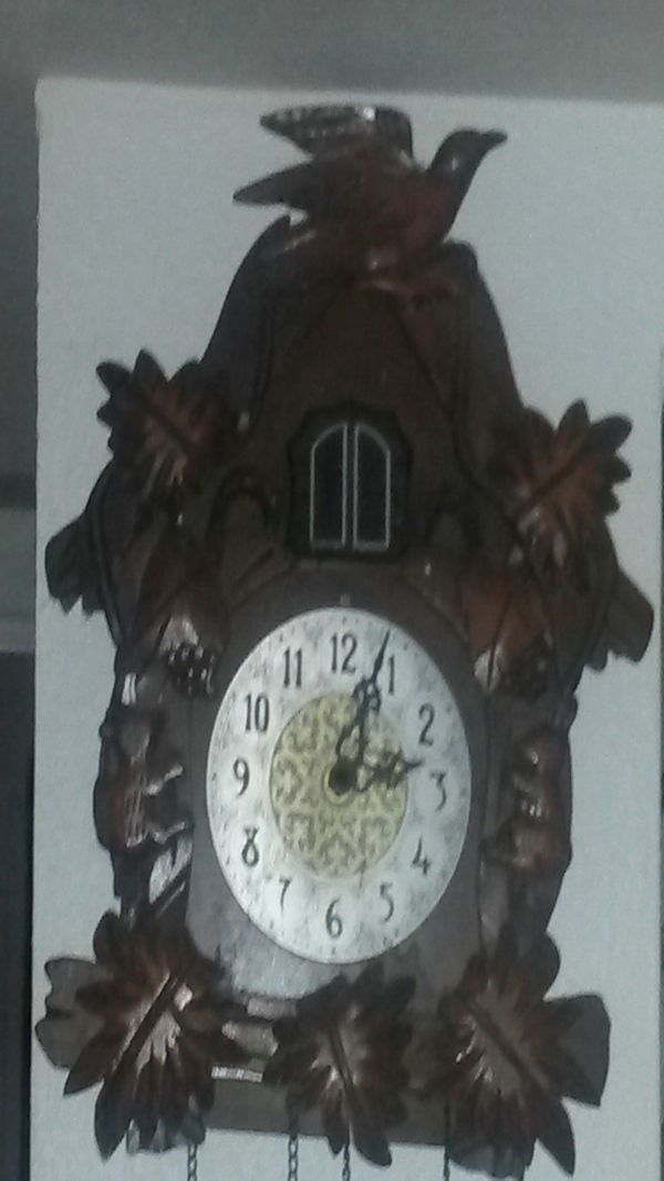 Coo coo clock for Sale in Phoenix, AZ OfferUp