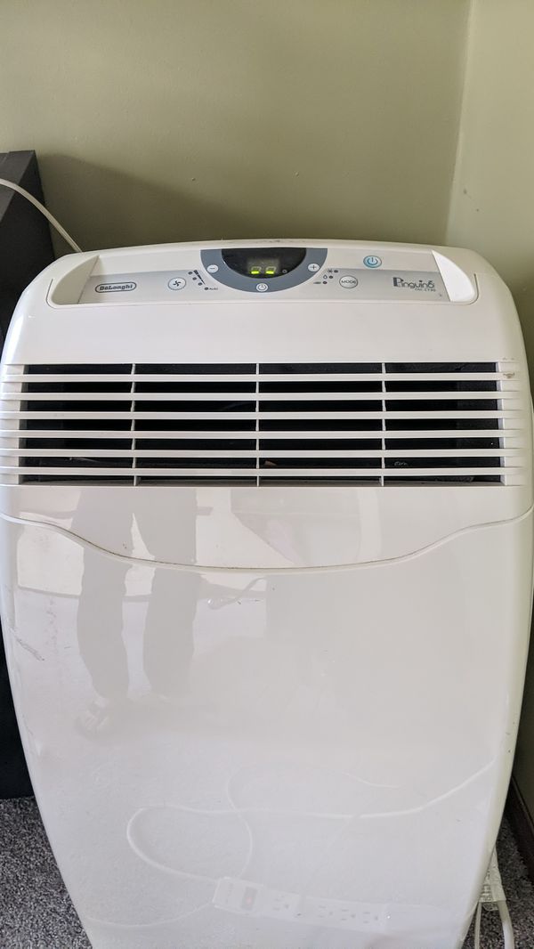 Air Conditioner: DeLonghi Pinguino PAC CT90 for Sale in Seattle, WA
