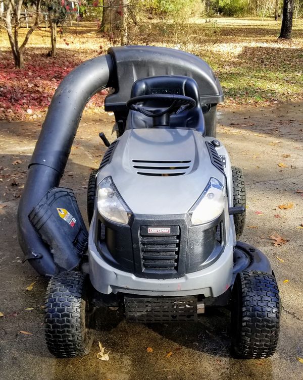 Craftsman Lt2000 Tractor With 42 Mowing Deck And 2 Bin Bagger For Sale