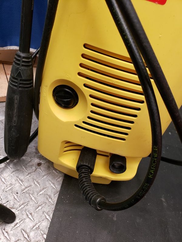 Powerful German Karcher 1750 PSI 1.5 GPM Electric Pressure Washer for Sale in Lynnwood, WA OfferUp