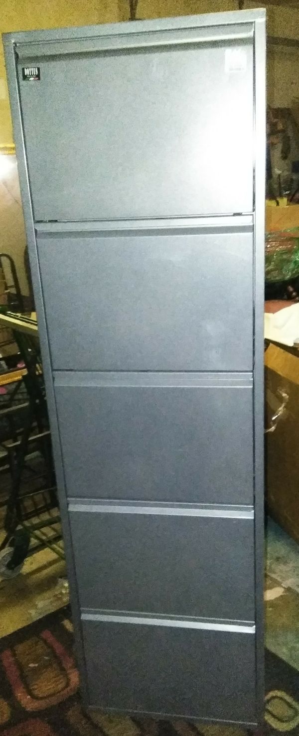 metal shoe racks for sale on Photos Offerup Com Bxcnczbrrj0mlz7o3tlopbabjxg