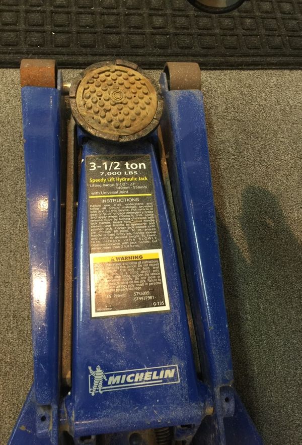 Michelin 3 1 2 Ton Auto Motive Floor Jack For Sale In Murray Ut