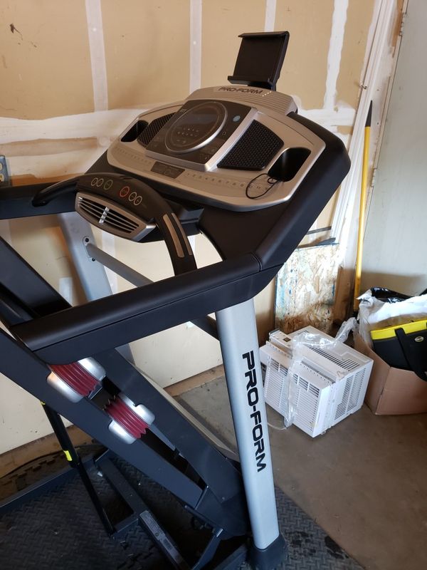 Proform treadmill with 15 incline & iPad holder for Sale in Burlington
